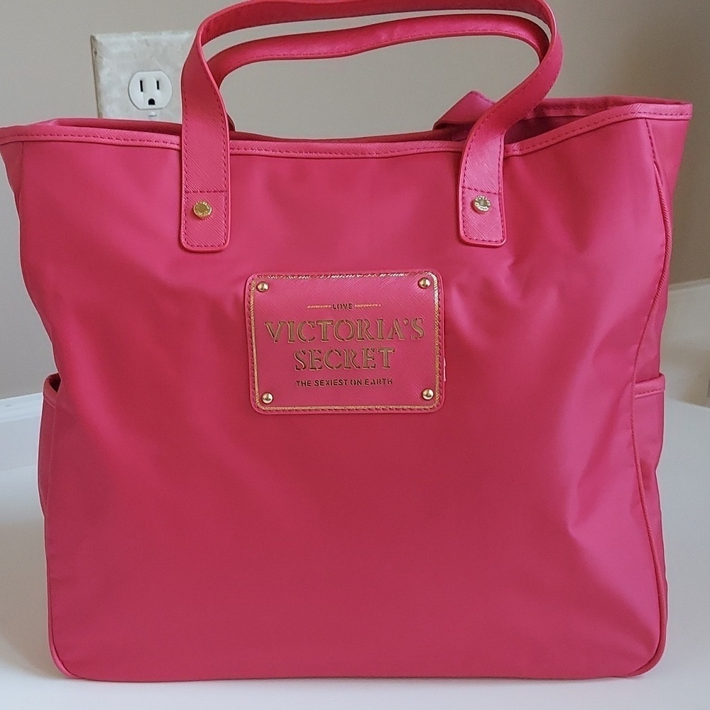 Victorias Secret Pink Lined Snap Close Nylon Tote Bag